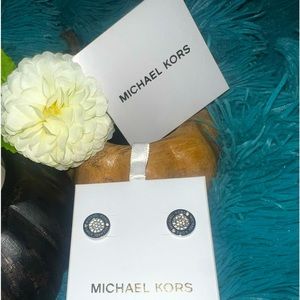 MICHAEL KORS PLAQUE SILVER-TONE PAVE EARRINGS